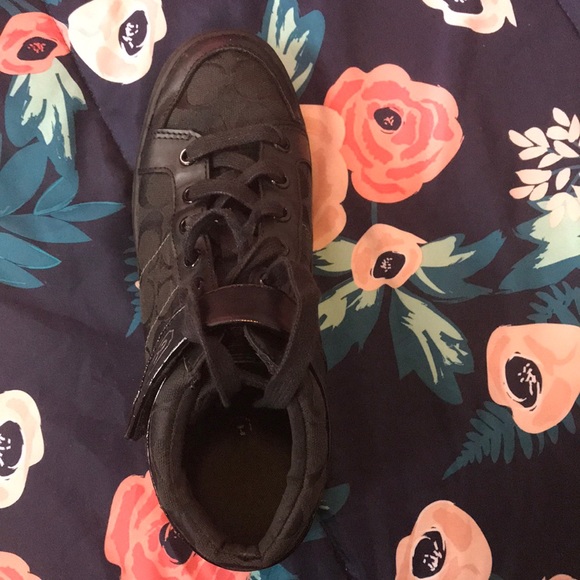 Coach shoes - Picture 3 of 5